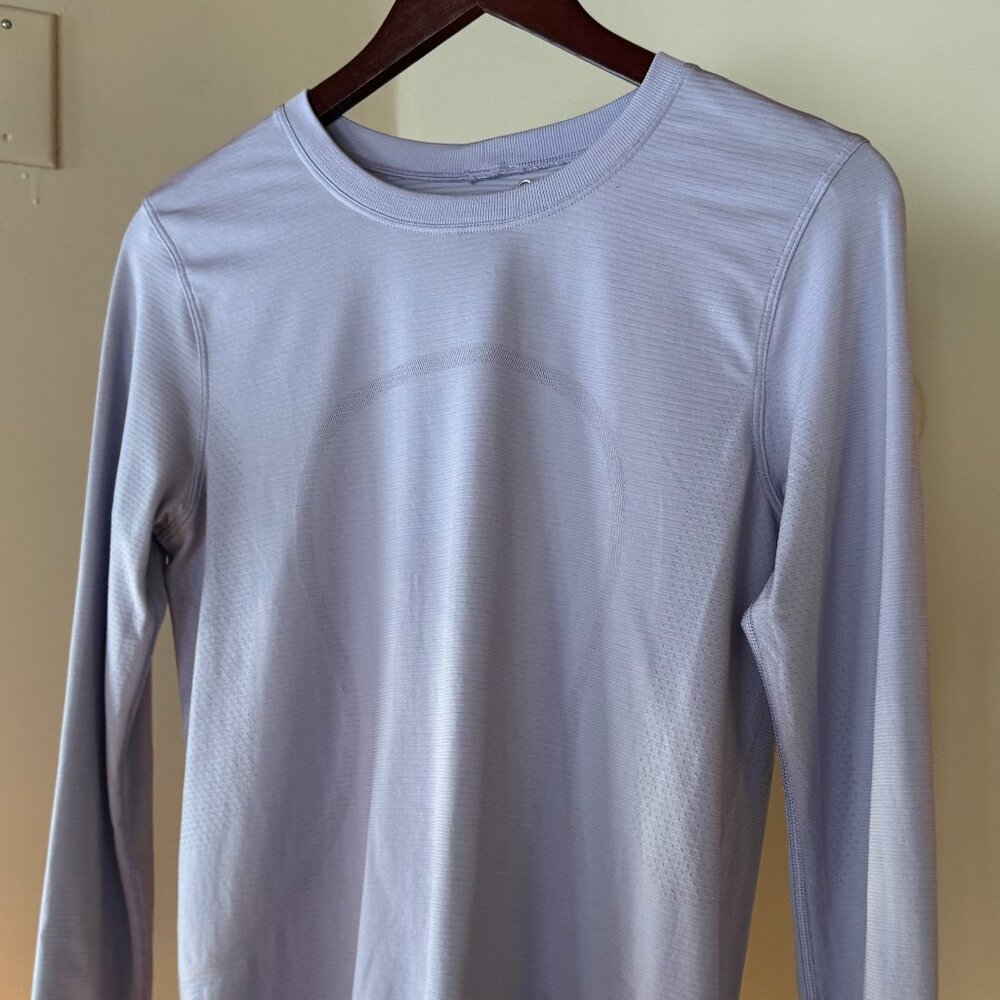 lululemon Swiftly Tech Long Sleeve - Size 6